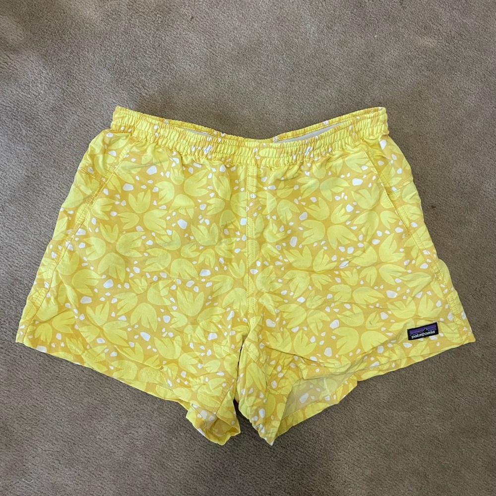 Women’s Patagonia 5” inseam shorts.